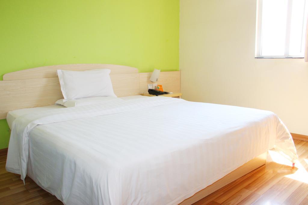 7Days Inn Lanzhou West Railway Station 외부 사진