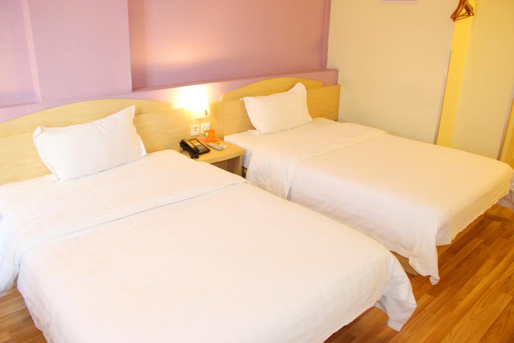 7Days Inn Lanzhou West Railway Station 외부 사진