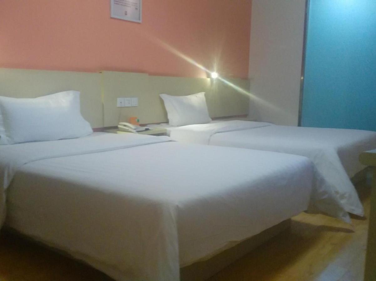 7Days Inn Lanzhou West Railway Station 외부 사진
